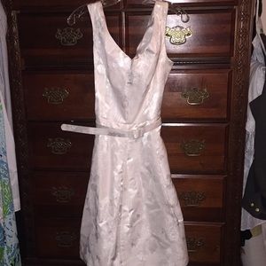 Whitehouse Black Market Dress w/Pockets